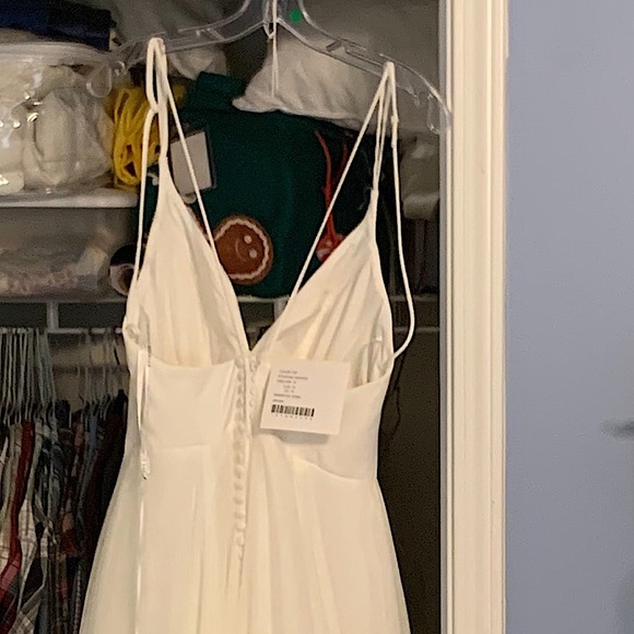 Wedding Dress - Picture 8 of 8